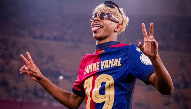 Lamine Yamal đắt giá nhất thế giới, Ngoại hạng Anh thất thế