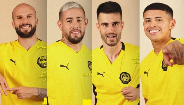 Malaysia chốt danh sách đấu Việt Nam, 4 cầu thủ nhập tịch chất lượng cao