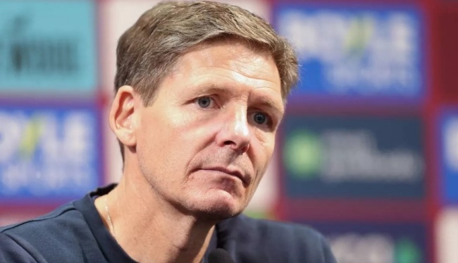 Man Utd trảm Amorim, Oliver Glasner sáng cửa ngồi ghế nóng