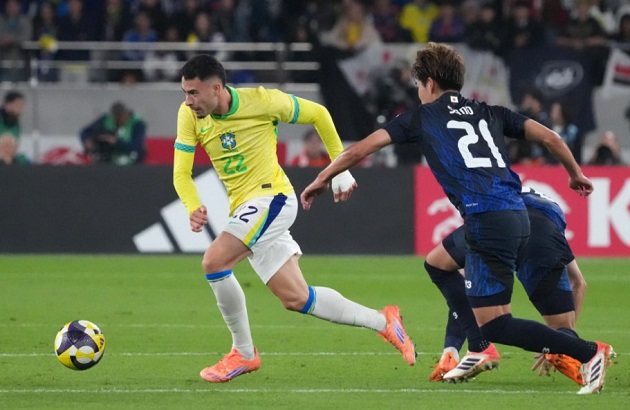 Martinelli khẳng định vị trí mới, thách thức Gyokeres