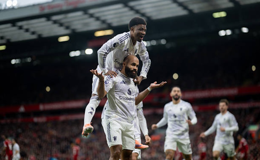 Mbeumo lao đi như ”võ sĩ quyền anh”, mở tỷ số sớm cho MU