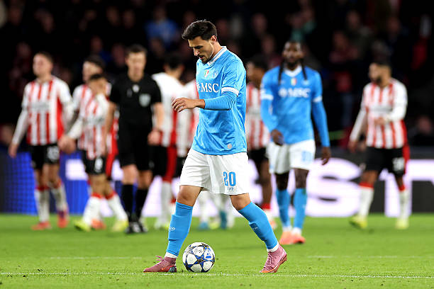 McTominay ghi 2 bàn, Napoli vẫn bị PSV hủy diệt 2-6