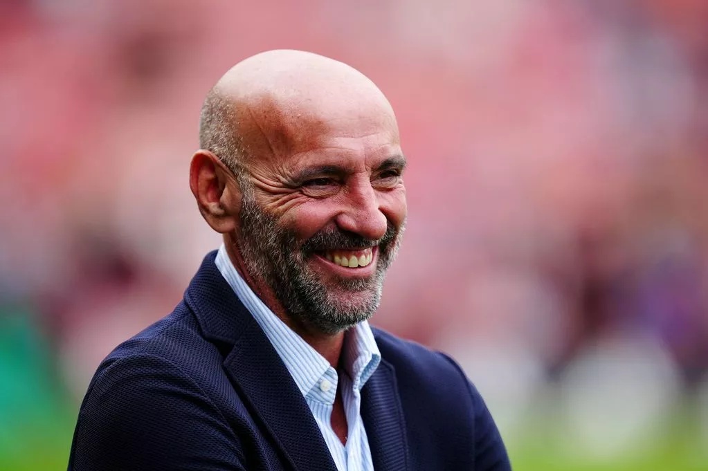 Monchi hé lộ lập trường của Aston Villa khi Arsenal hỏi mua Watkins