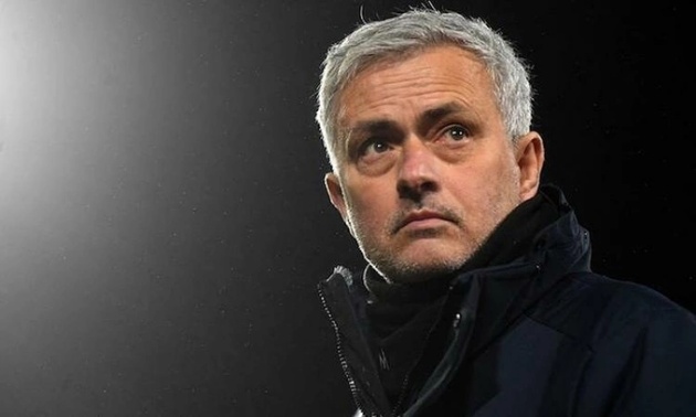 Mourinho nói cứng sau 3 trận thua ở Champions League: “Benfica vẫn có thể đi tiếp”