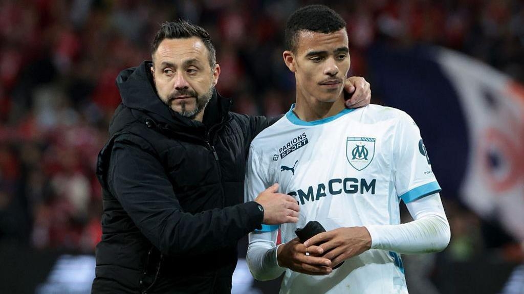 MU cân nhắc chọn De Zerbi hoặc Tuchel theo Ornstein