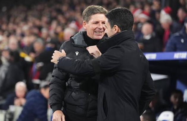 Oliver Glasner tự tin “bắt bài” Arsenal