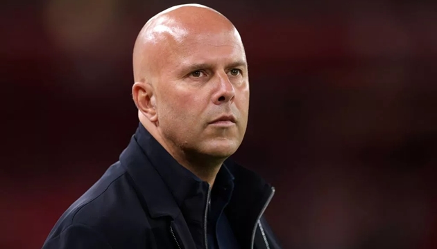 Phản ứng bất ngờ của Arne Slot sau trận thua MU