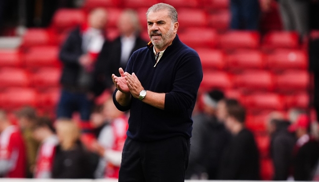 Phản ứng của Maresca trước tin Postecoglou bị sa thải