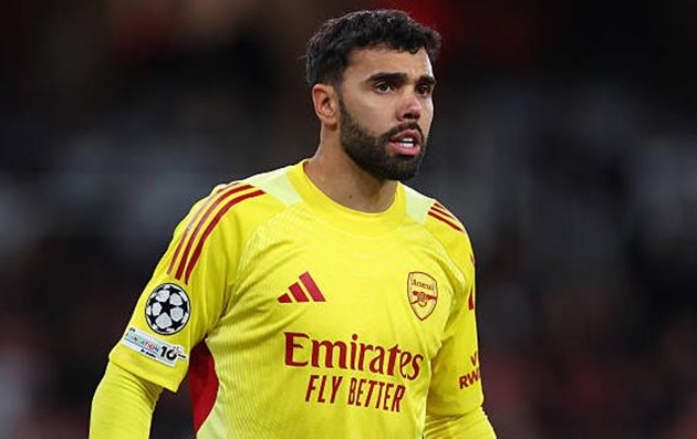 Raya ngạc nhiên với chiều sâu đội hình của Arsenal