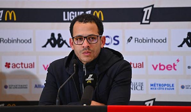 Rosenior úp mở chia tay Strasbourg sang Chelsea