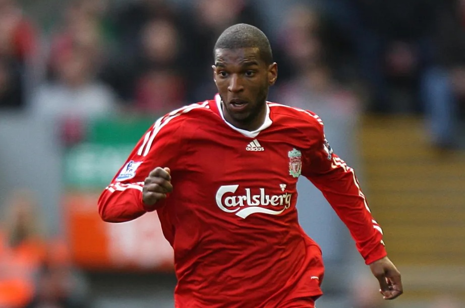 Ryan Babel bán nhà sau 14 năm rời Liverpool