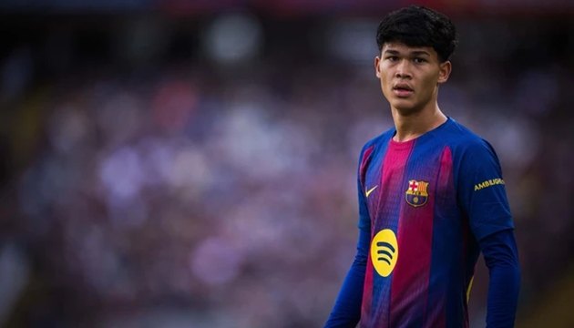 Sao trẻ gốc Philippines kiến tạo trong chiến thắng 6-1 của Barca