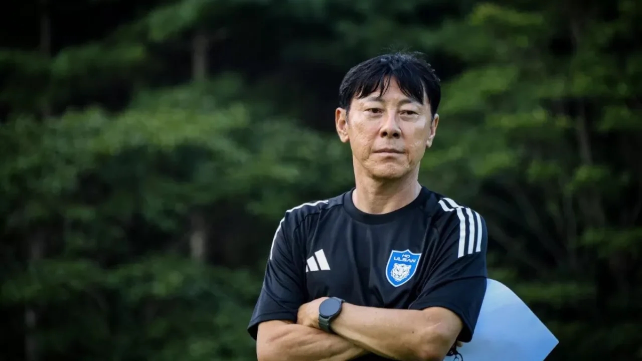 Shin Tae Yong: Tôi chỉ là “HLV bù nhìn”, bị sa thải vì đấu tranh với văn hóa CLB Ulsan