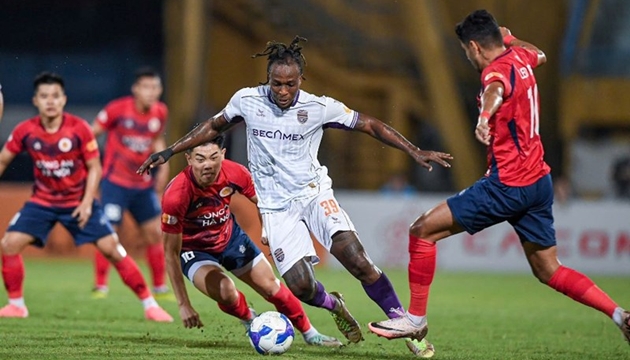 Soi trận Becamex TPHCM vs Hà Nội: Hiệu ứng thay tướng