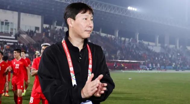 U23 Việt Nam: HLV Kim Sang-sik và tham vọng đồng nhất lối chơi với ĐTQG