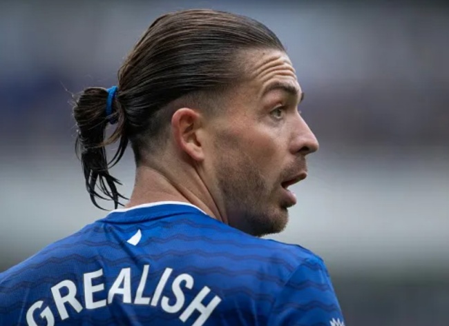 Vì sao Jack Grealish vắng mặt ở trận đấu với Man City?