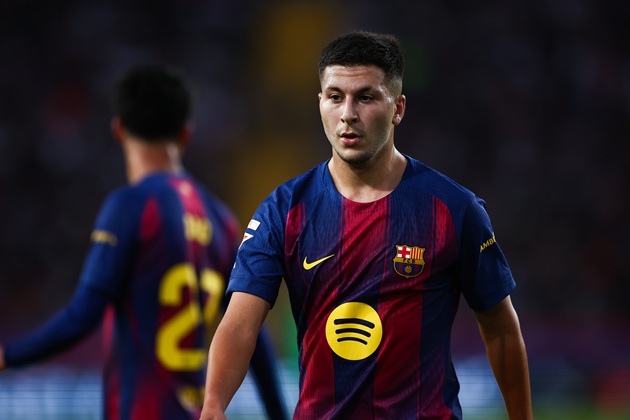 Vũ khí bí mật của Hansi Flick trước Olympiacos