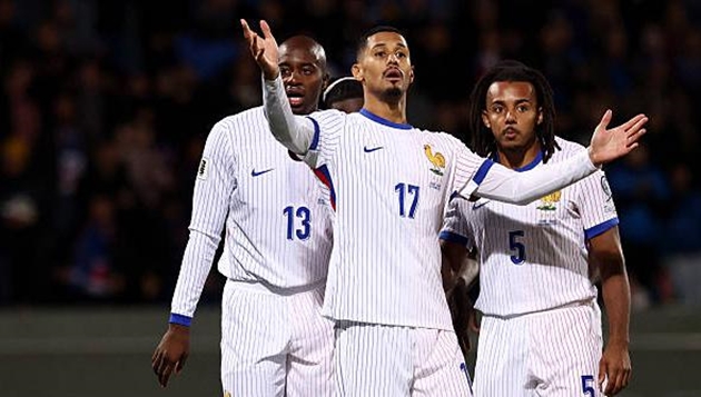 William Saliba mang đến bài toán khó cho Arsenal