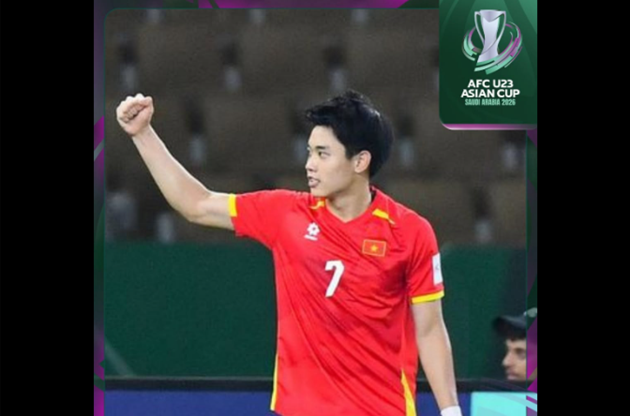 AFC đề cử siêu phẩm đánh đầu ngược của Đình Bắc