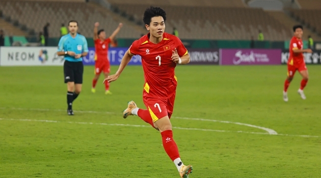 Đình Bắc trải lòng sau khi được AFC vinh danh