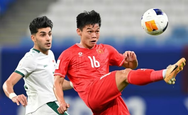 Hồ Văn Cường đứt dây chằng, chia tay V.League