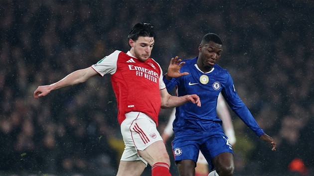 Rice xóa nhòa 90 phút kém duyên bằng khoảnh khắc thiên tài