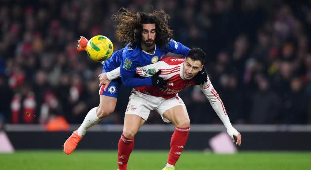 Rosenior khen ngợi Chelsea dù bị Arsenal loại cay đắng