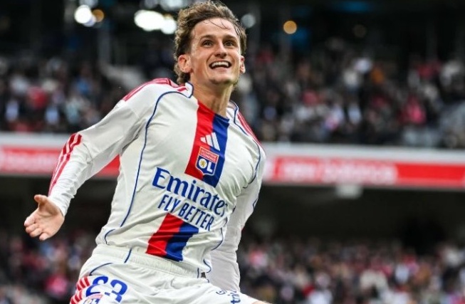 Sai lầm chuyển nhượng của Liverpool mang tên Tyler Morton