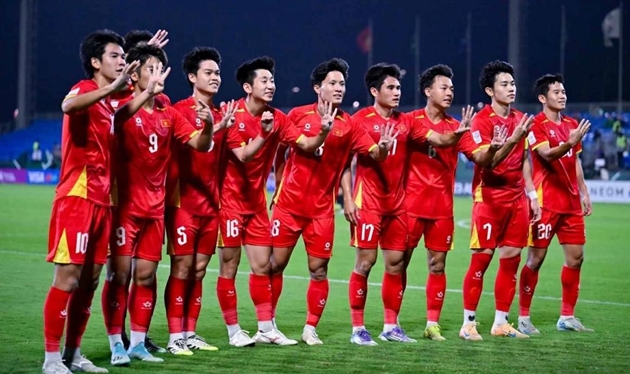 Việt Nam dùng diện mạo mới đấu dàn sao ngoại Malaysia