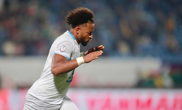 Xuân Son rực sáng, Nam Định đè bẹp Lion City Sailors